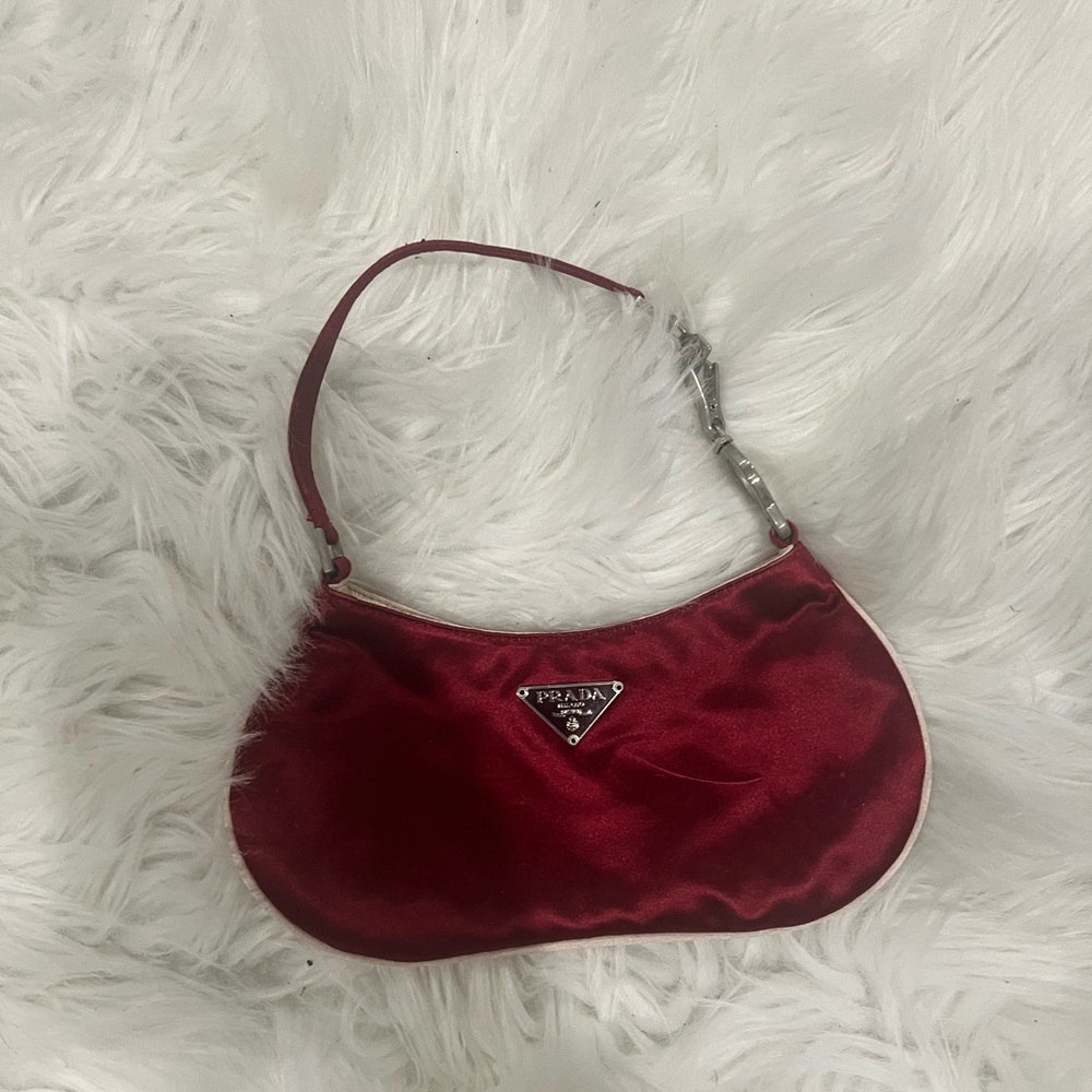 Vintage Prada Bag in dark red/maroon